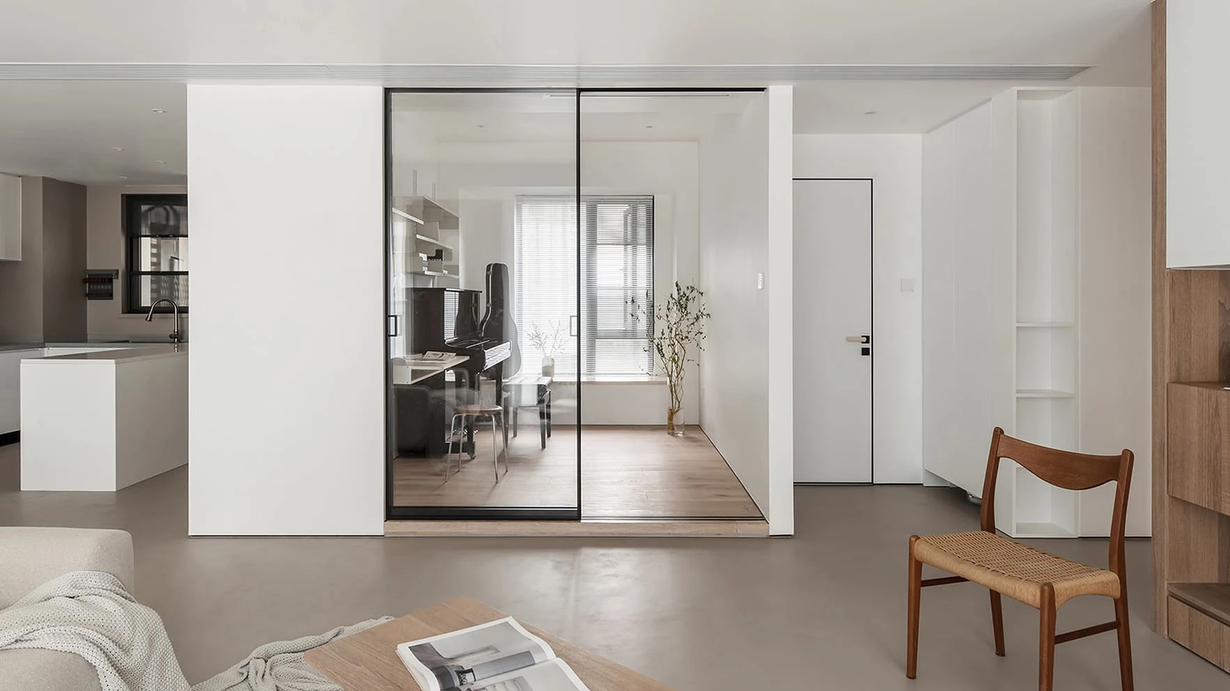 Раздвижные 7766 от Московской зеркальной фабрики на Нагорной 17